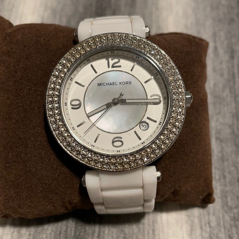 Michael Kors Watch- MK5308 White and Mother of Pearl